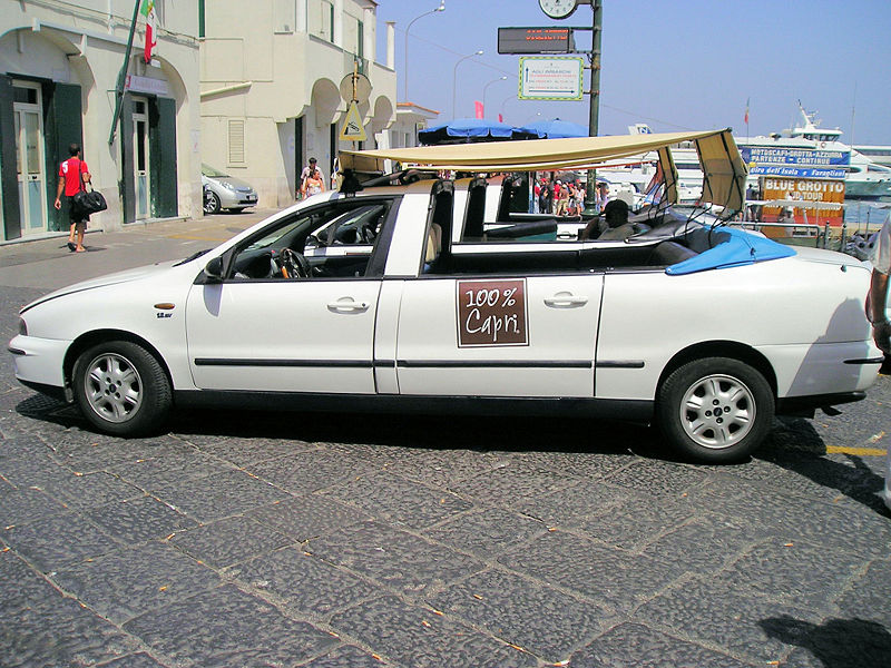 800px-Taxi_Capri